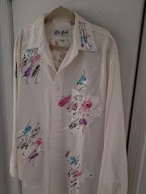 White Painted-Accent Women's Shirt